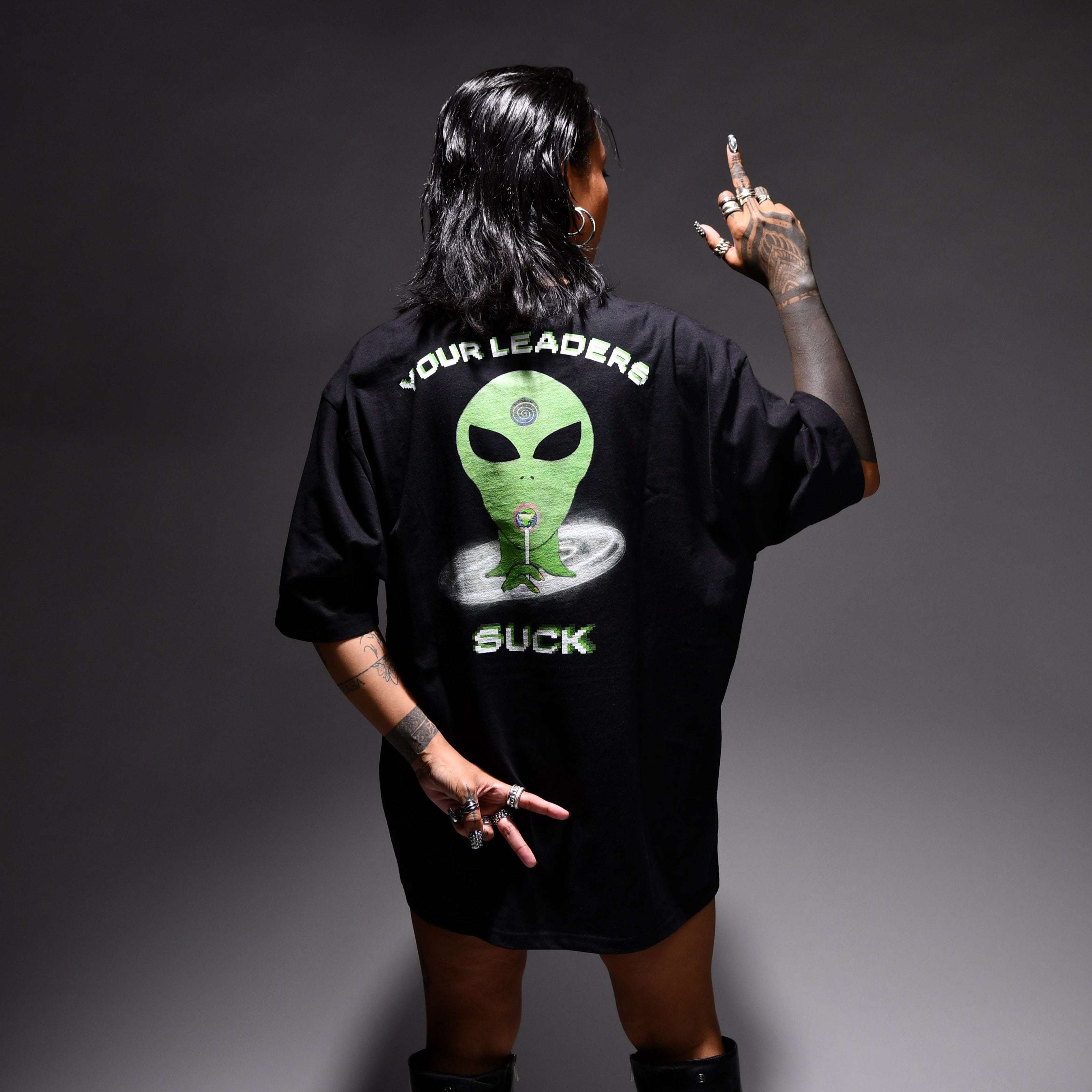 "Your Leaders Suck" Tshirt